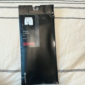 Lululemon New in packaging, men’s Small Always in Motion boxer, modal, red